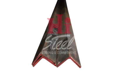 Besi Siku 50 X 50 X 4.8mm X 6m (48 X 48 X 4.8mm X 6m)